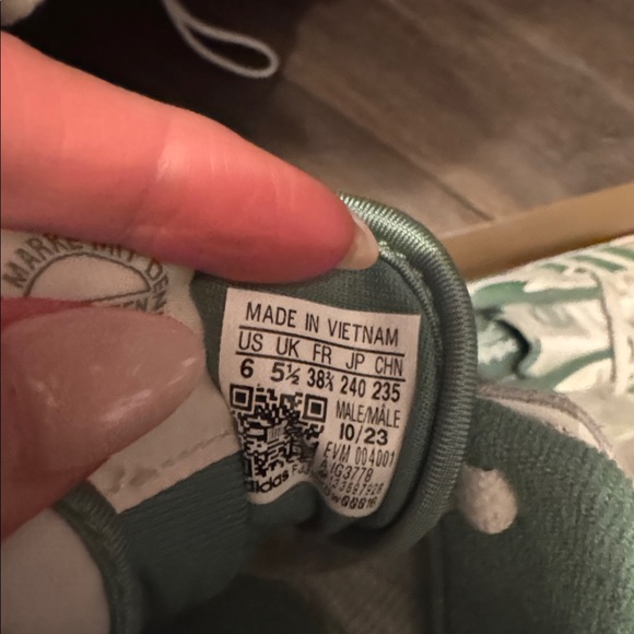 Worn Once: adidas Originals Forum Low Classic trainers - Men's 6 - Picture 6 of 7